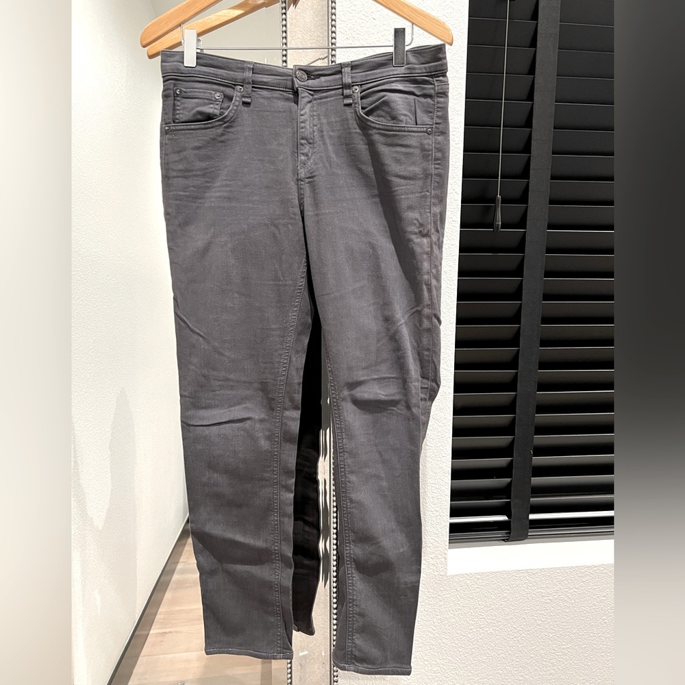 RAG AND BONE: SKINNY ANKLE JEANS; COLOR: DARK CHARCOAL; SIZE: 29